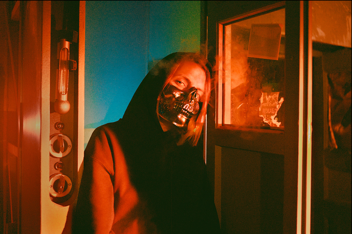 NEVER fALL. Фотограф Cyberkyrie