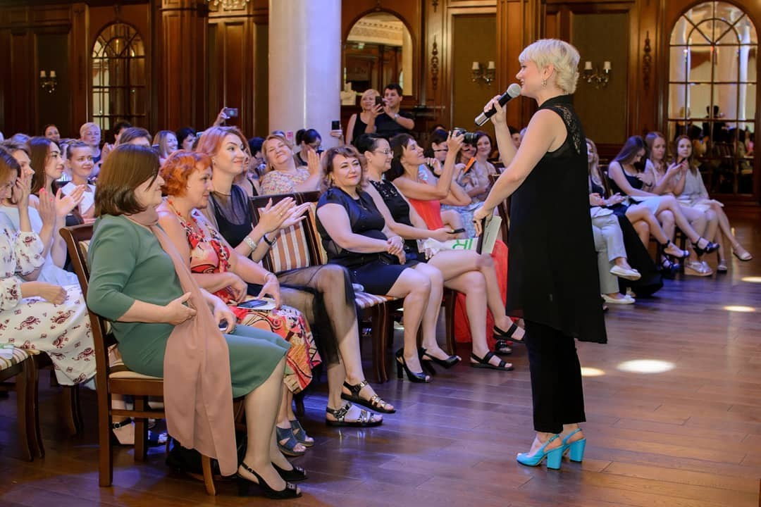 Конференция компании LR. Свадебный, семейный фотограф в Краснодаре