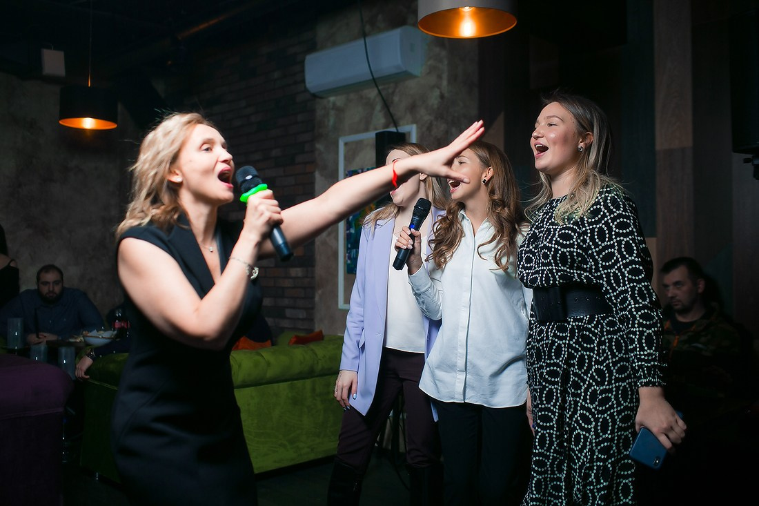 Фотосъемка Дня рождения Анны. Репортажный фотограф Борис Геер