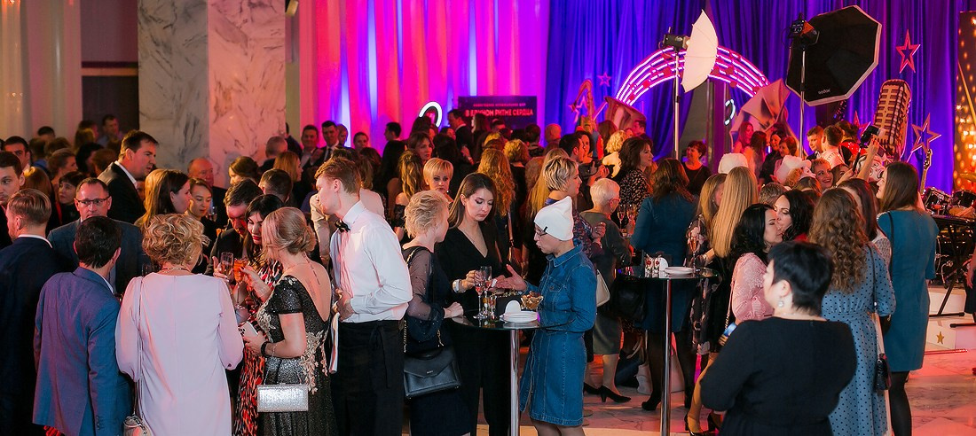 Фотосъемка новогоднего корпоратива Медипал. Репортажный фотограф Борис Геер