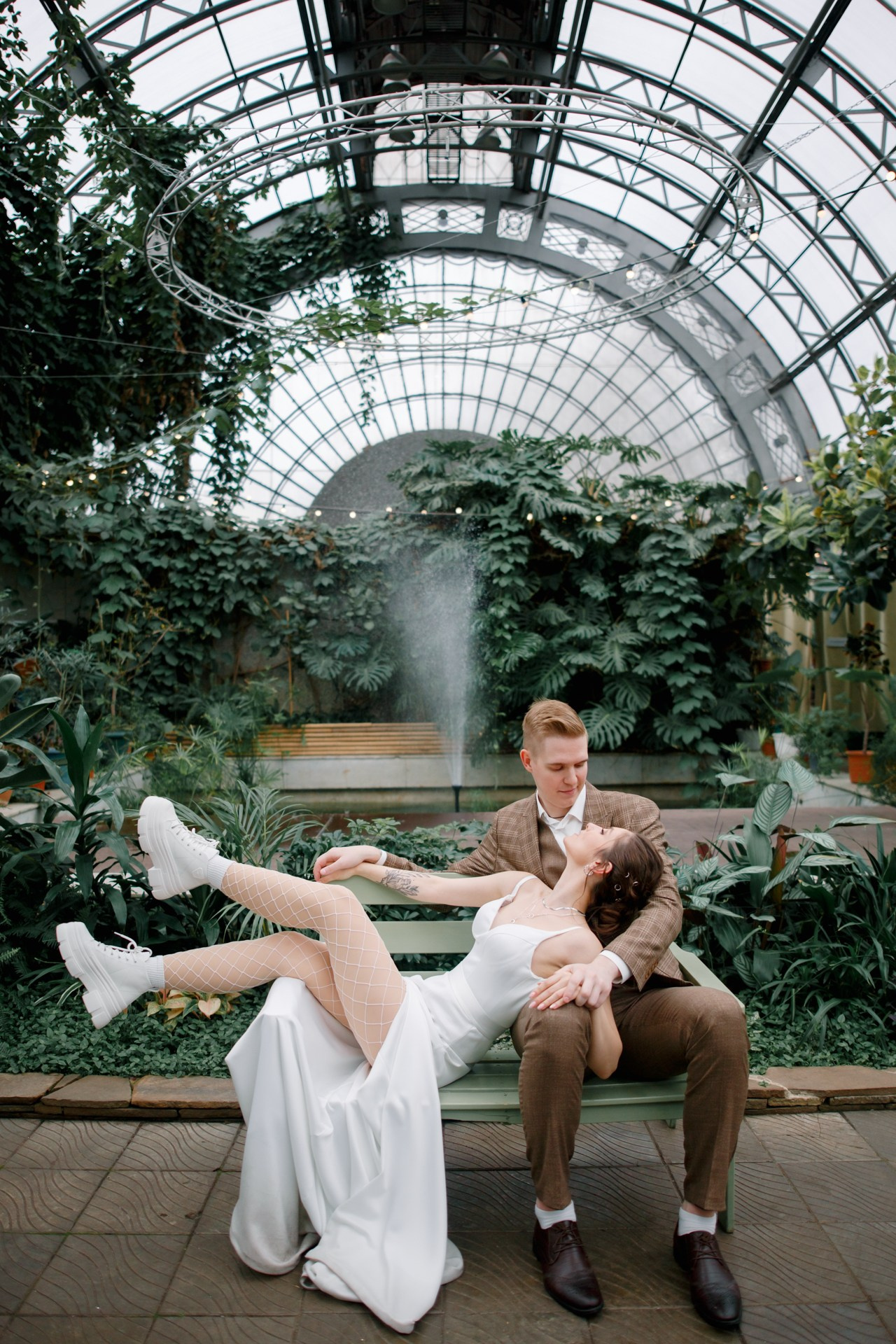 V M. Репортажный фотограф в Санкт-Петербурге СПБ Алиса Ческидова на ваше мероприятие