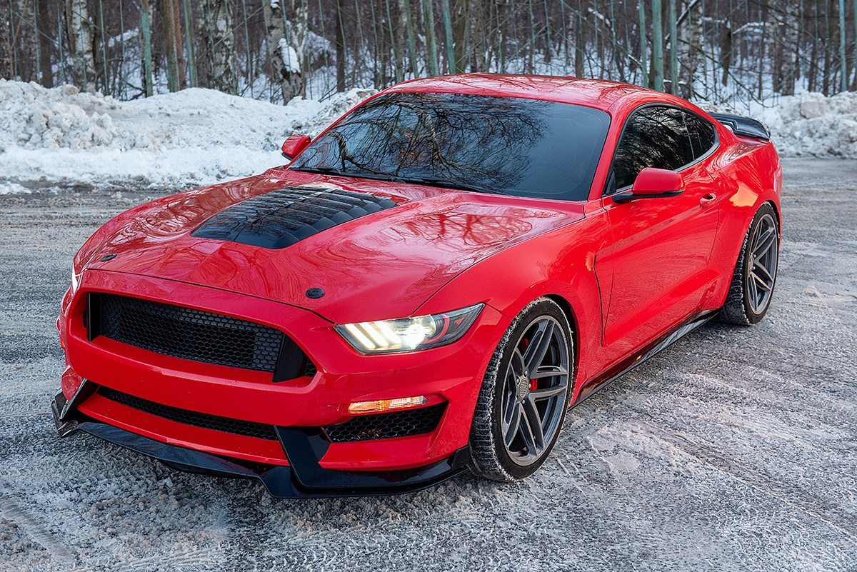 Mustang. Семейный и коммерческий фотограф в Сочи Александр Бодунов