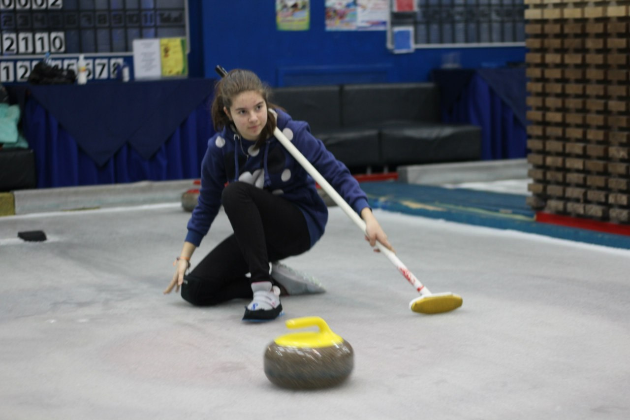 Кёрлинг | 10.04.2016. Галерея Фантим