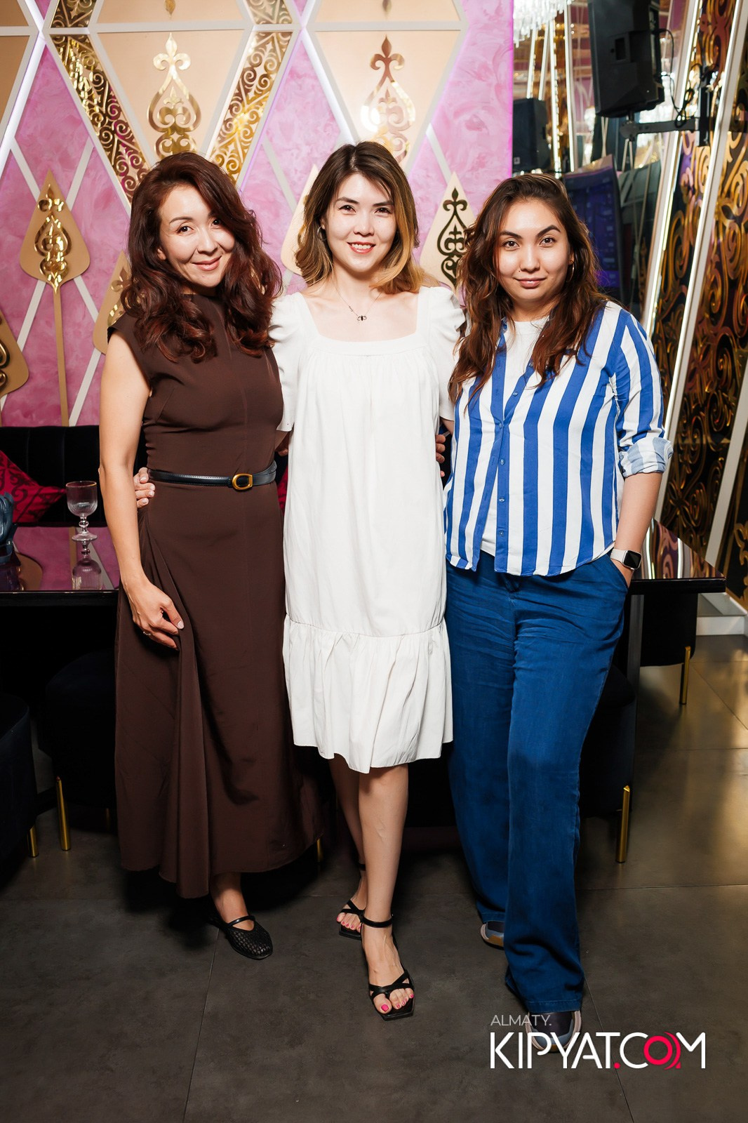 MOOD KARAOKE & TERRACE. КИПЯТКОМ АЛМАТЫ! Фотосъемка мероприятий в Алматы