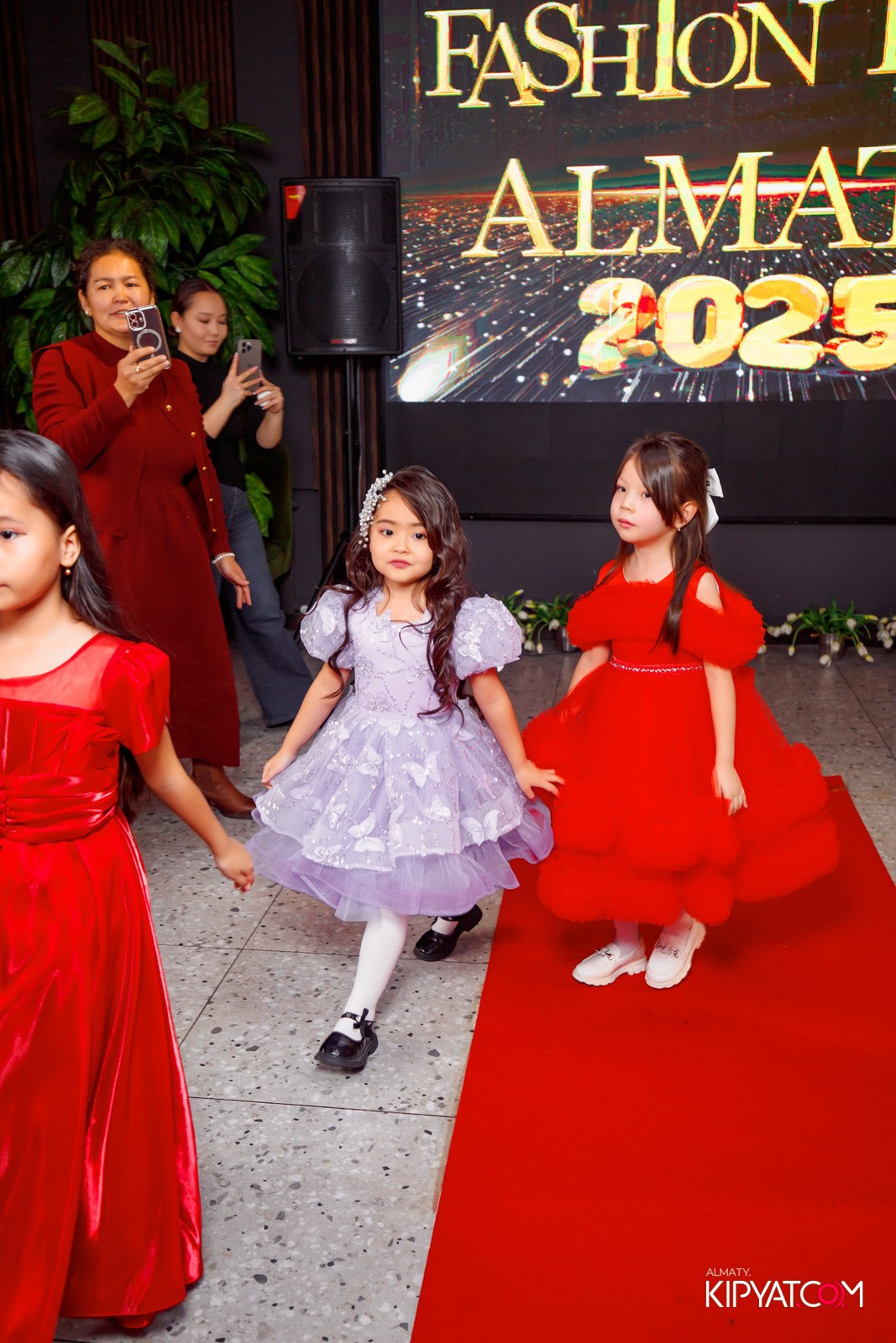 FASHION DAY 2025 КАФЕ ЖАКСЫЛЫК. КИПЯТКОМ АЛМАТЫ!