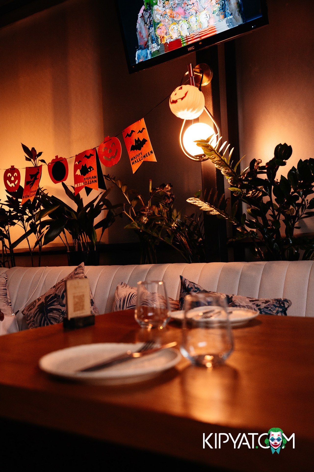 NOODLES. КИПЯТКОМ АЛМАТЫ!