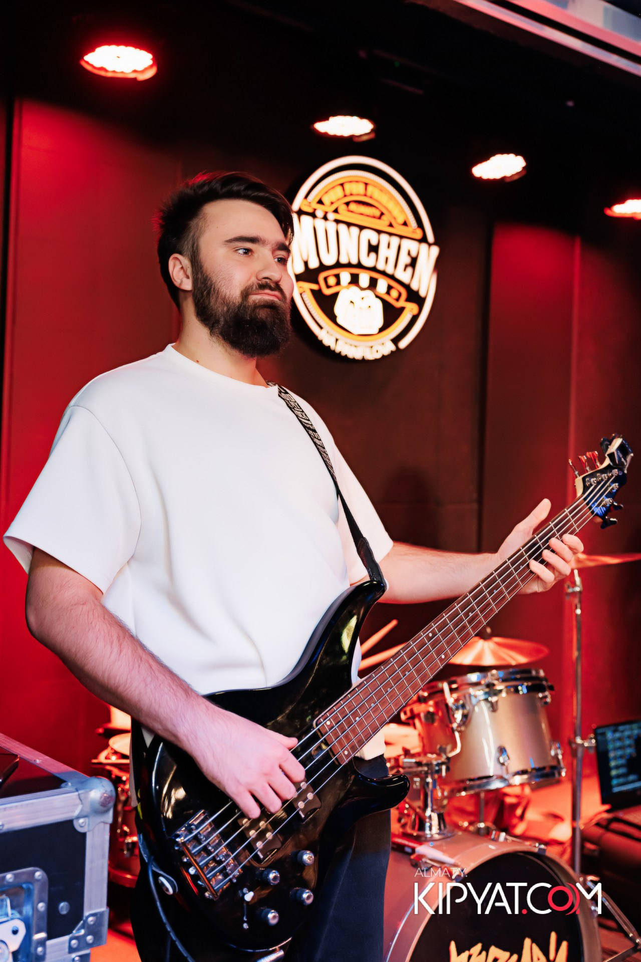 Munchen Pub на Панфилова. КИПЯТКОМ АЛМАТЫ!