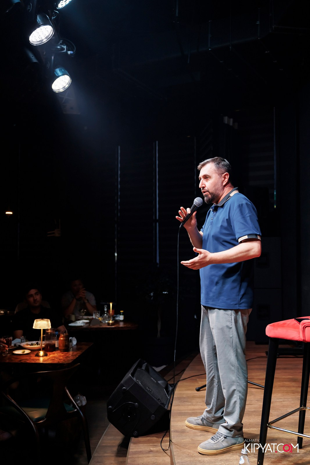 STAND UP КОНЦЕРТ АЛЕКСАНДРА МЕРКУЛЬ. КИПЯТКОМ АЛМАТЫ! Фотосъемка мероприятий в Алматы