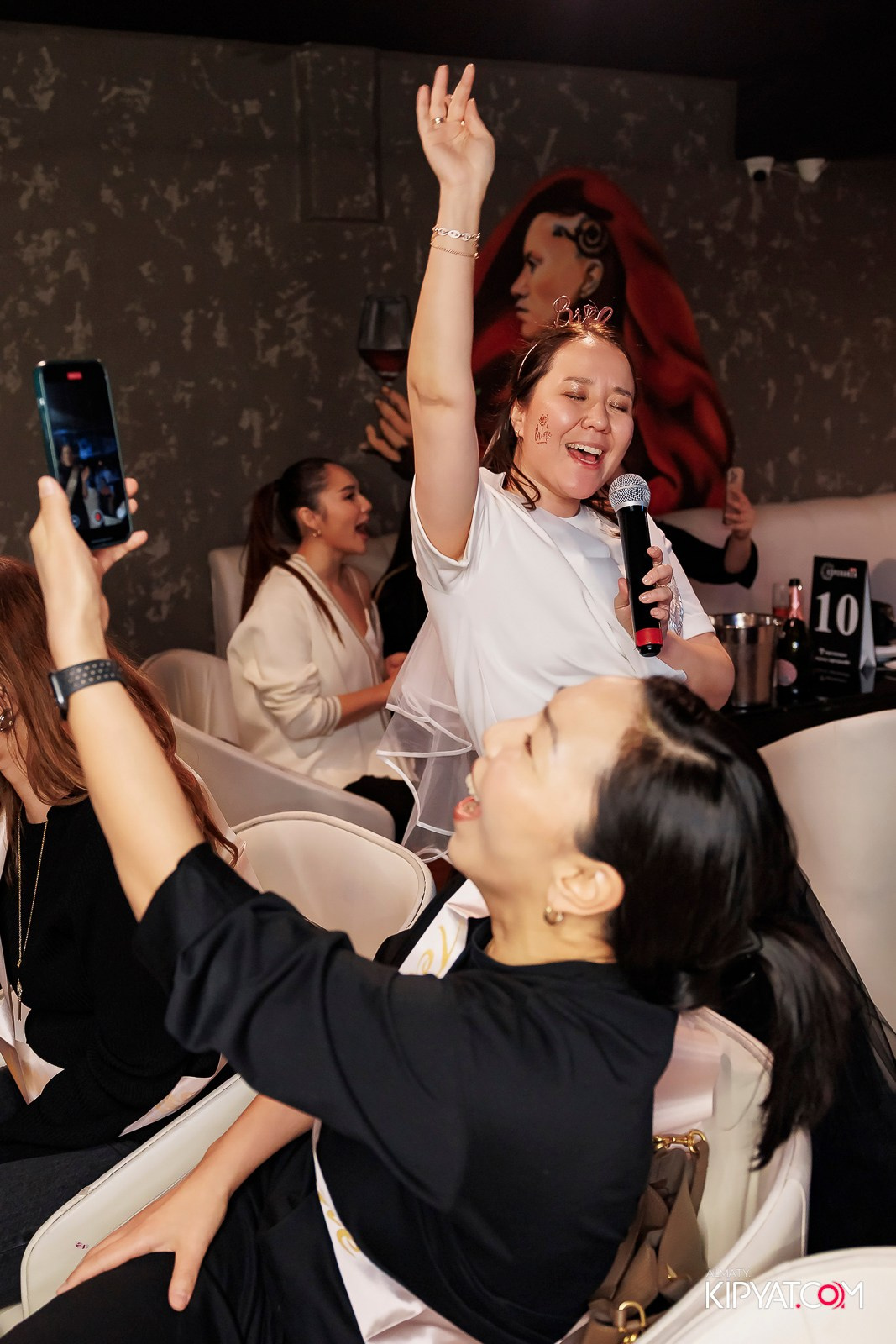 МУЗЫКАЛЬНОЕ ЛОТО В HIT RETRO. КИПЯТКОМ АЛМАТЫ!