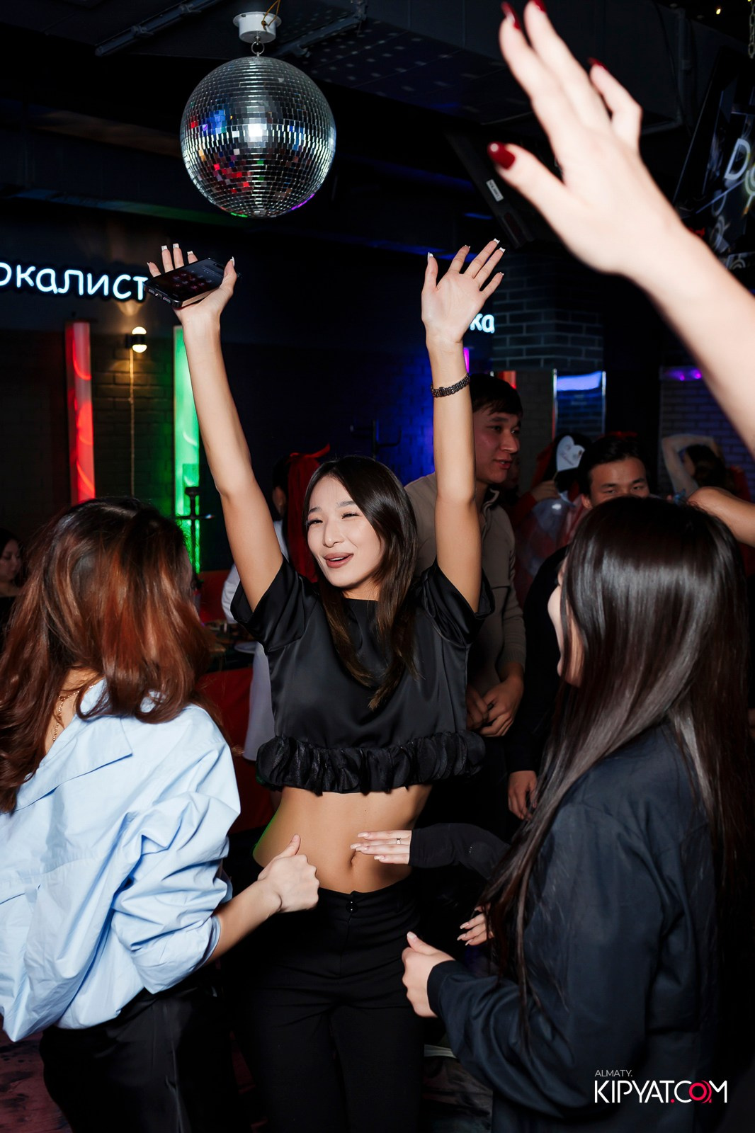 КАРАОКЕ DOREMI. КИПЯТКОМ АЛМАТЫ!