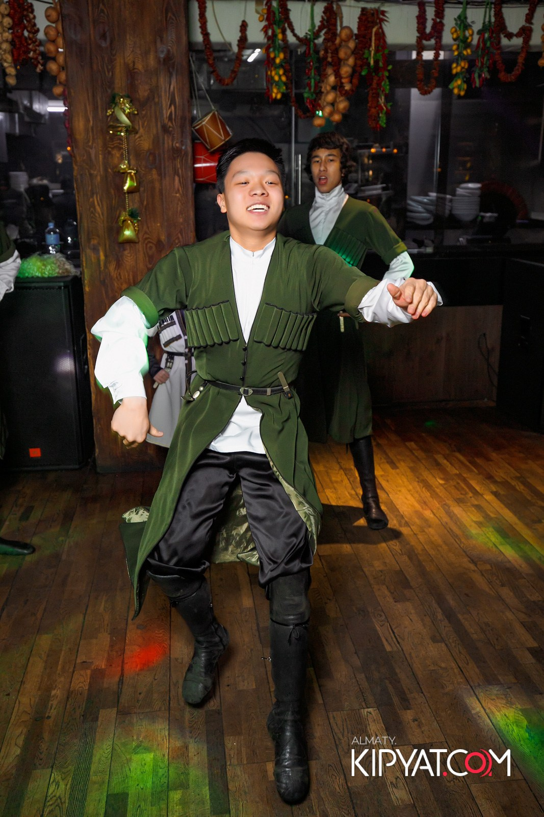 ВАХТАНГУРИ. КИПЯТКОМ АЛМАТЫ! Фотосъемка мероприятий в Алматы