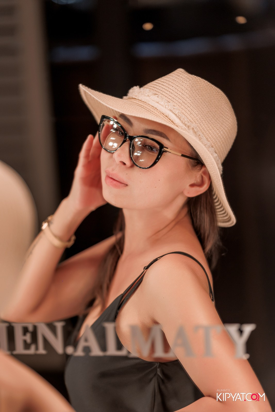 MUNCHEN PUB. КИПЯТКОМ АЛМАТЫ!