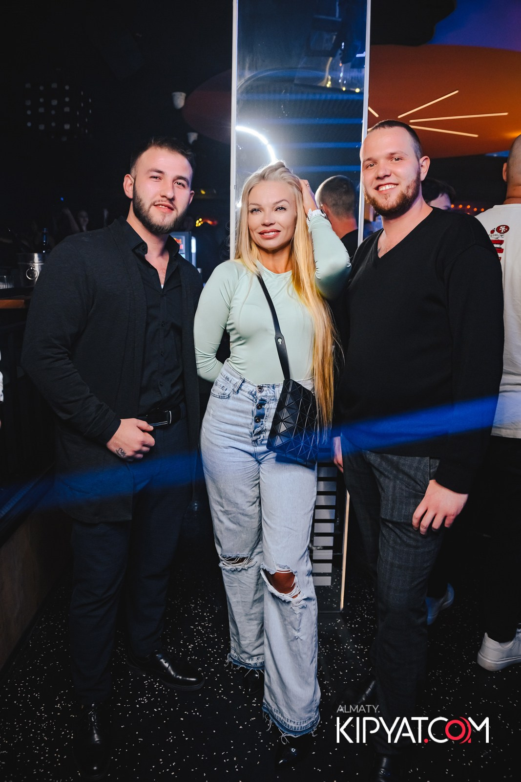 SANTA BARBARA — SPECIAL QUEST МИТЯ ФОМИН. КИПЯТКОМ АЛМАТЫ!