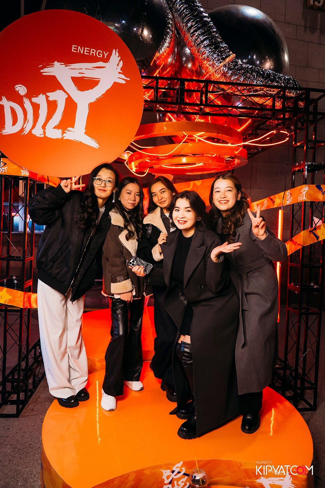 КОНЦЕРТ МИРАСА ЖУГУНУСОВА НА ЦЕНТРАЛЬНОМ СТАДИОНЕ. КИПЯТКОМ АЛМАТЫ!