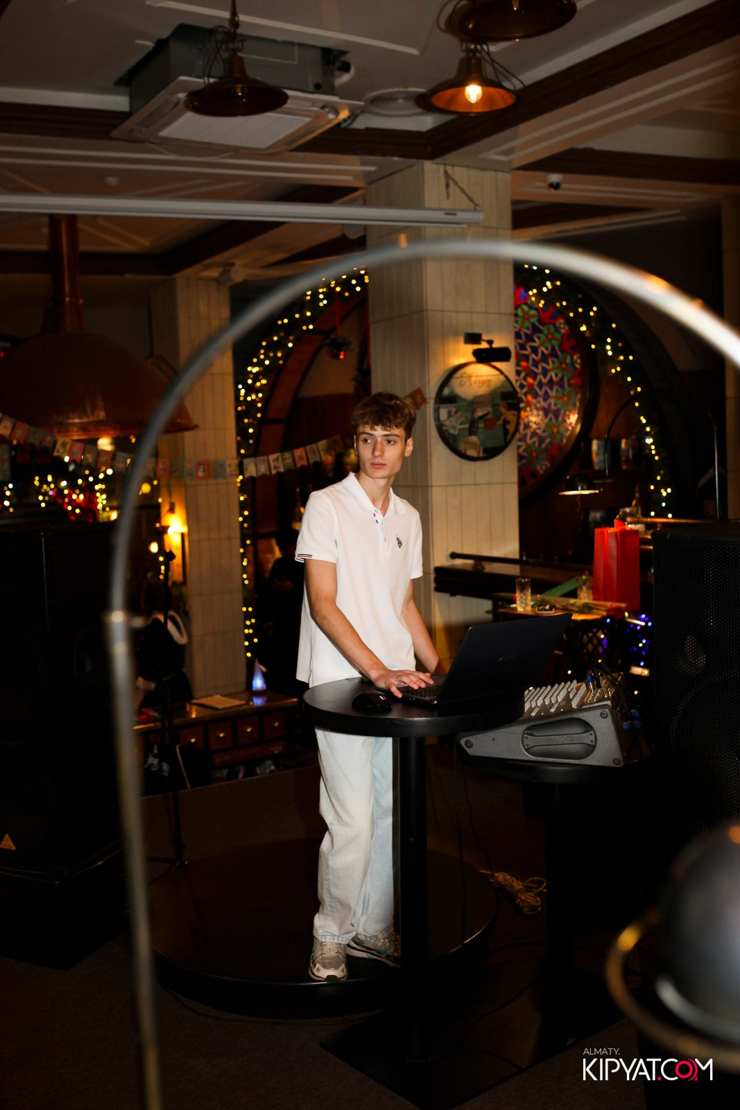 ЖИГУЛИ БАР. КИПЯТКОМ АЛМАТЫ! Фотосъемка мероприятий в Алматы