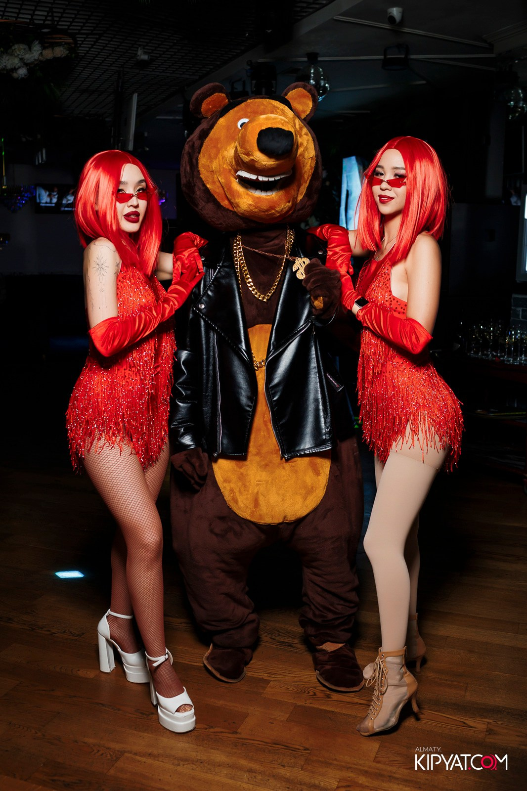 УХО И МЕДВЕДЬ НА КУРМАНГАЗЫ. КИПЯТКОМ АЛМАТЫ! Фотосъемка мероприятий в Алматы