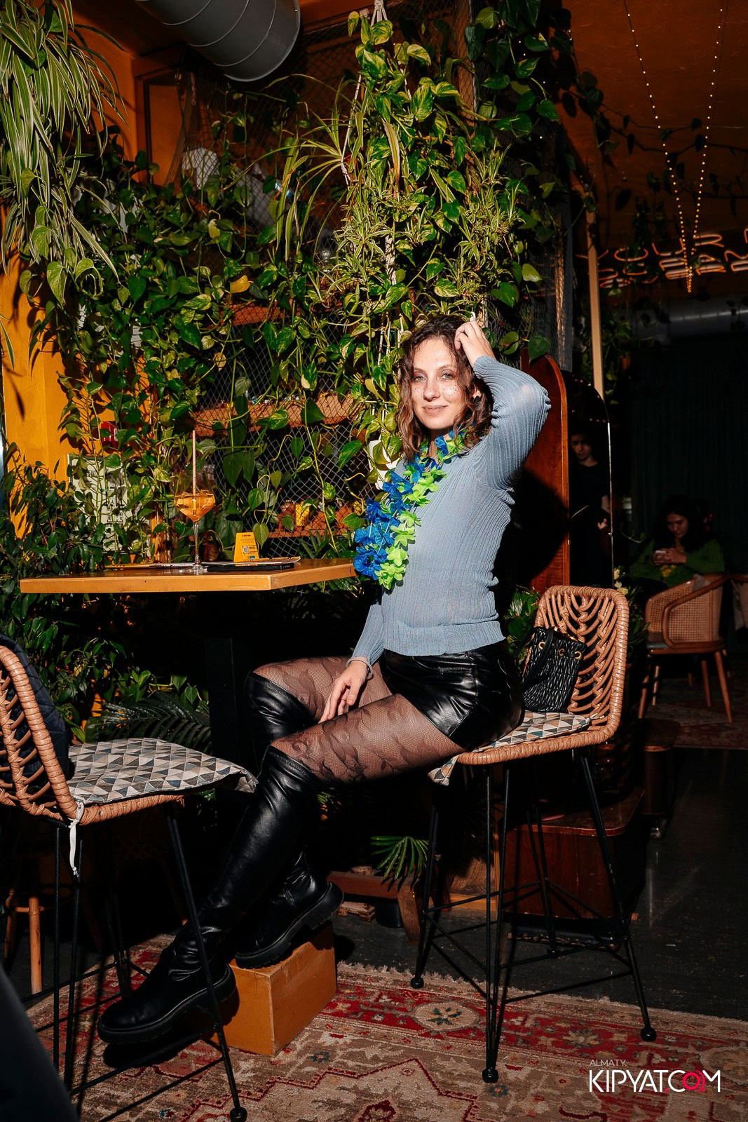 RE: SET. КИПЯТКОМ АЛМАТЫ! Фотосъемка мероприятий в Алматы