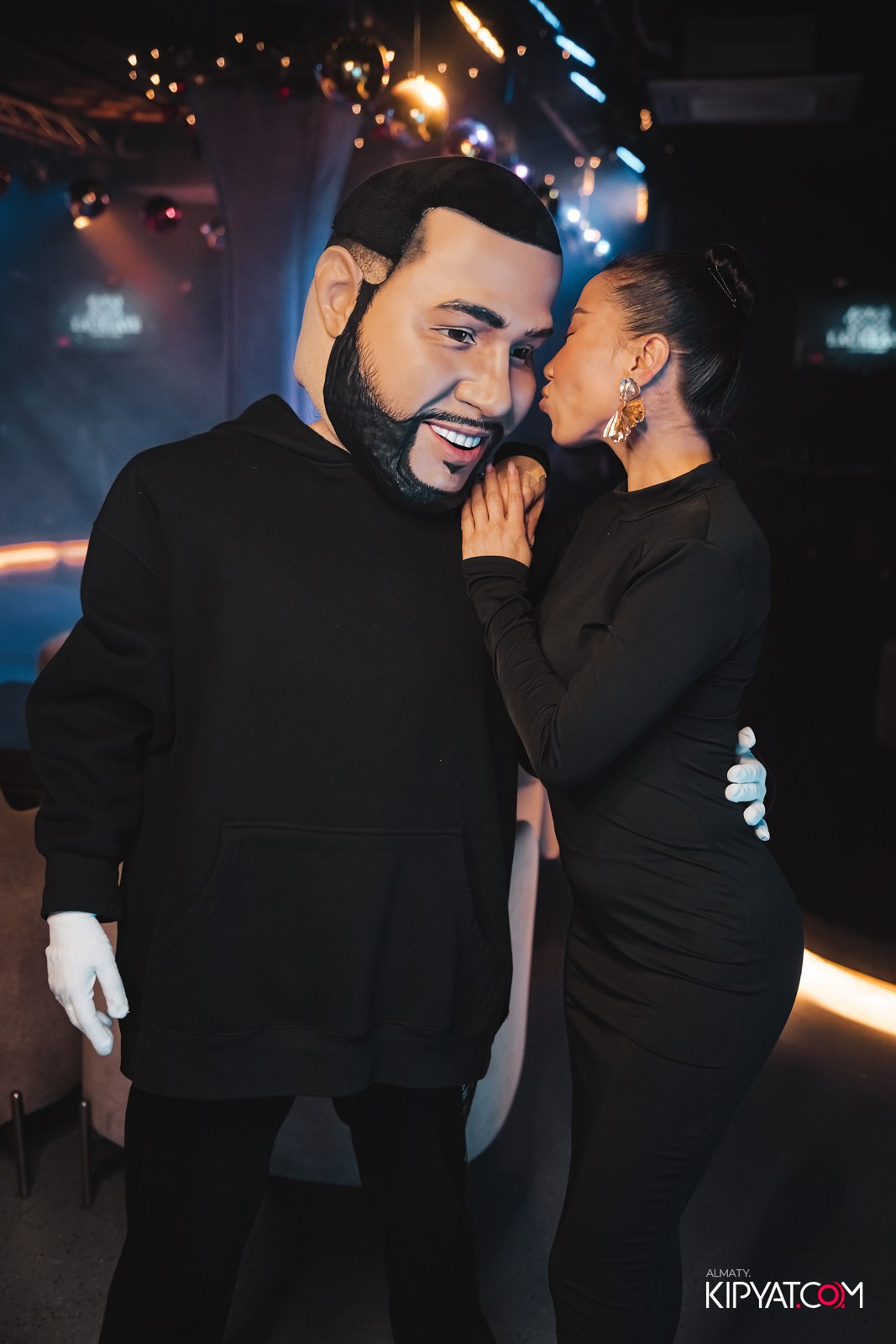 LAUREATE GRANDE CAFE. КИПЯТКОМ АЛМАТЫ!