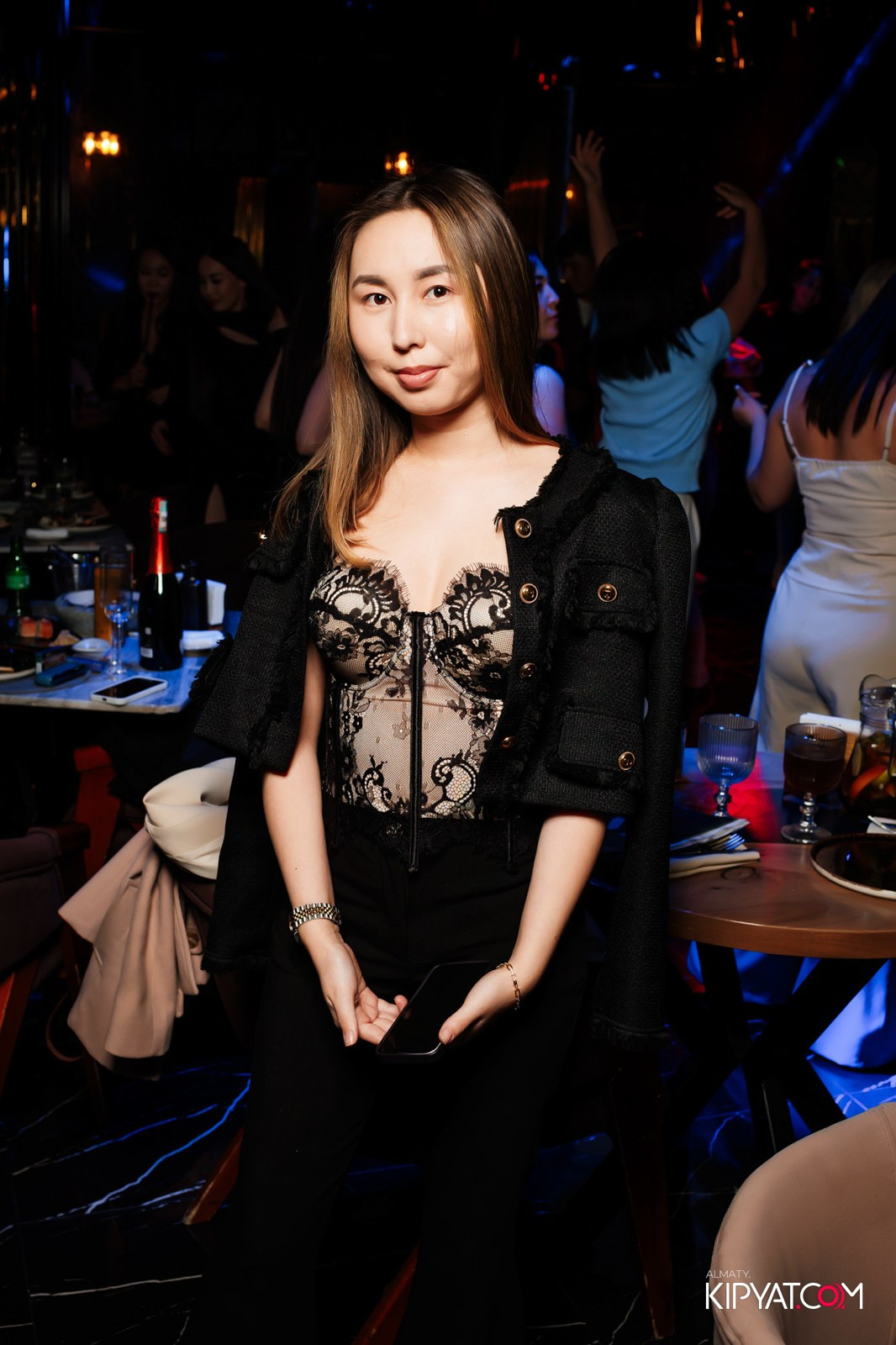 MOOD KARAOKE & TERRACE. КИПЯТКОМ АЛМАТЫ!