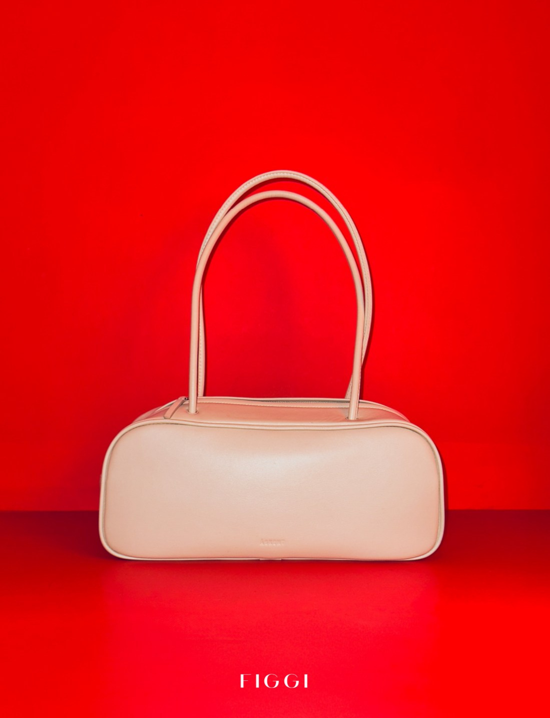 Съёмка в стиле эдиториал. Предметный и ювелирный фотограф в Санкт-Петербурге