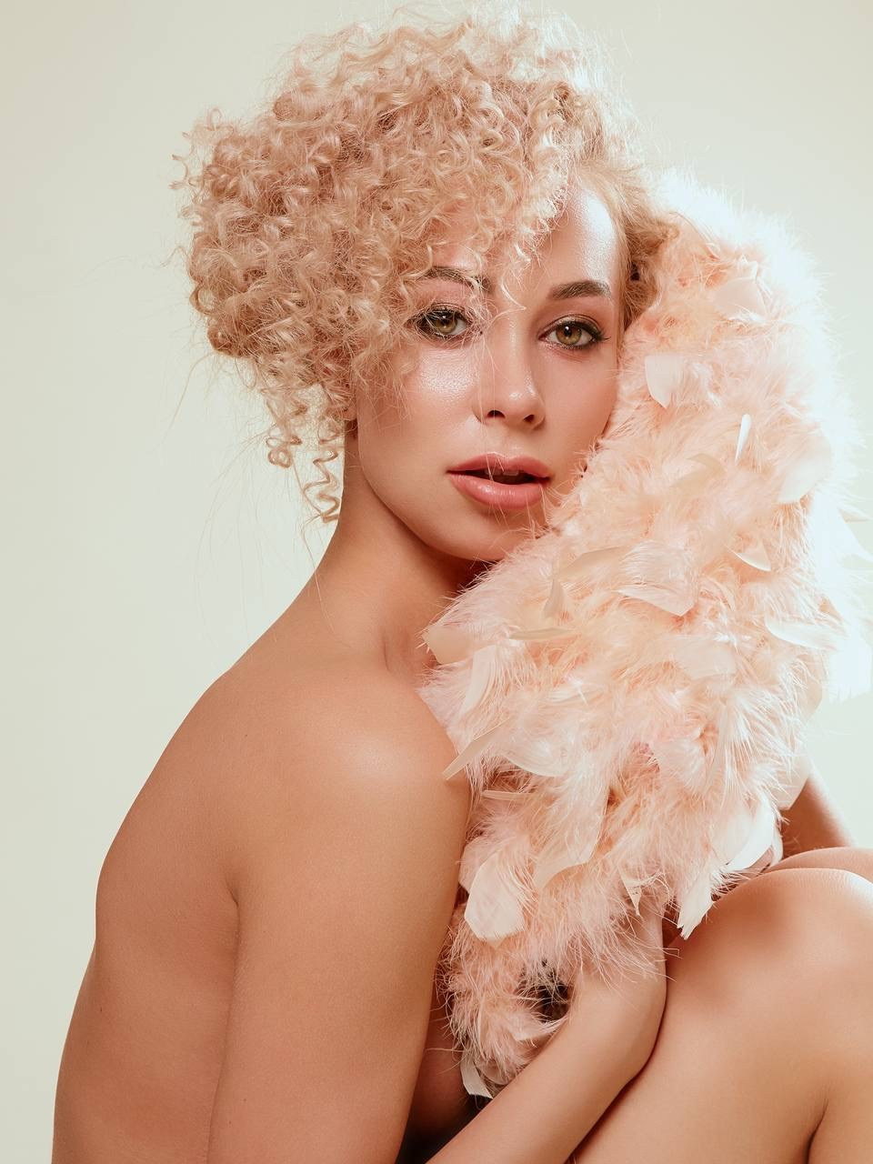 Модель для предметной съемки для маркетплейса Анастасия 3 Н.Новгород