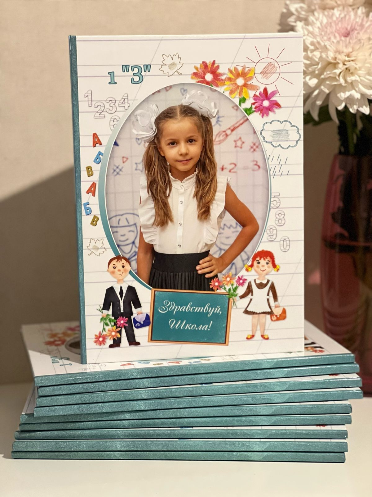 Выпускники. Детская выездная фотостудия. Фотограф новорождённых newborn, годовасие