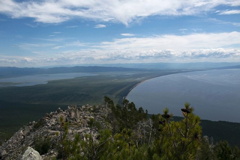 Вокруг Байкала. Писатель-фантаст Сергей Рыжков