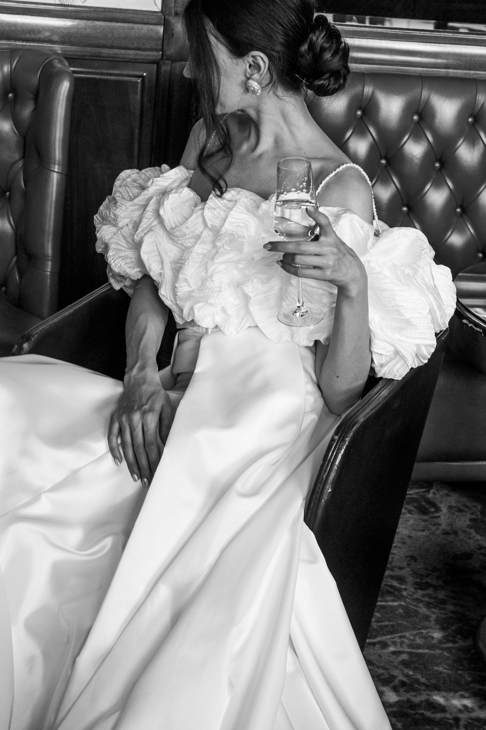 Свадебная фотосессия в отеле Ambassadori. Свадебный фотограф в Москве Элина Ларченкова. Фото, которые цепляют