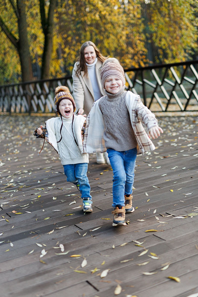 Прогулка в контактном зоопарке. Детский и семейный фотограф Домодедово