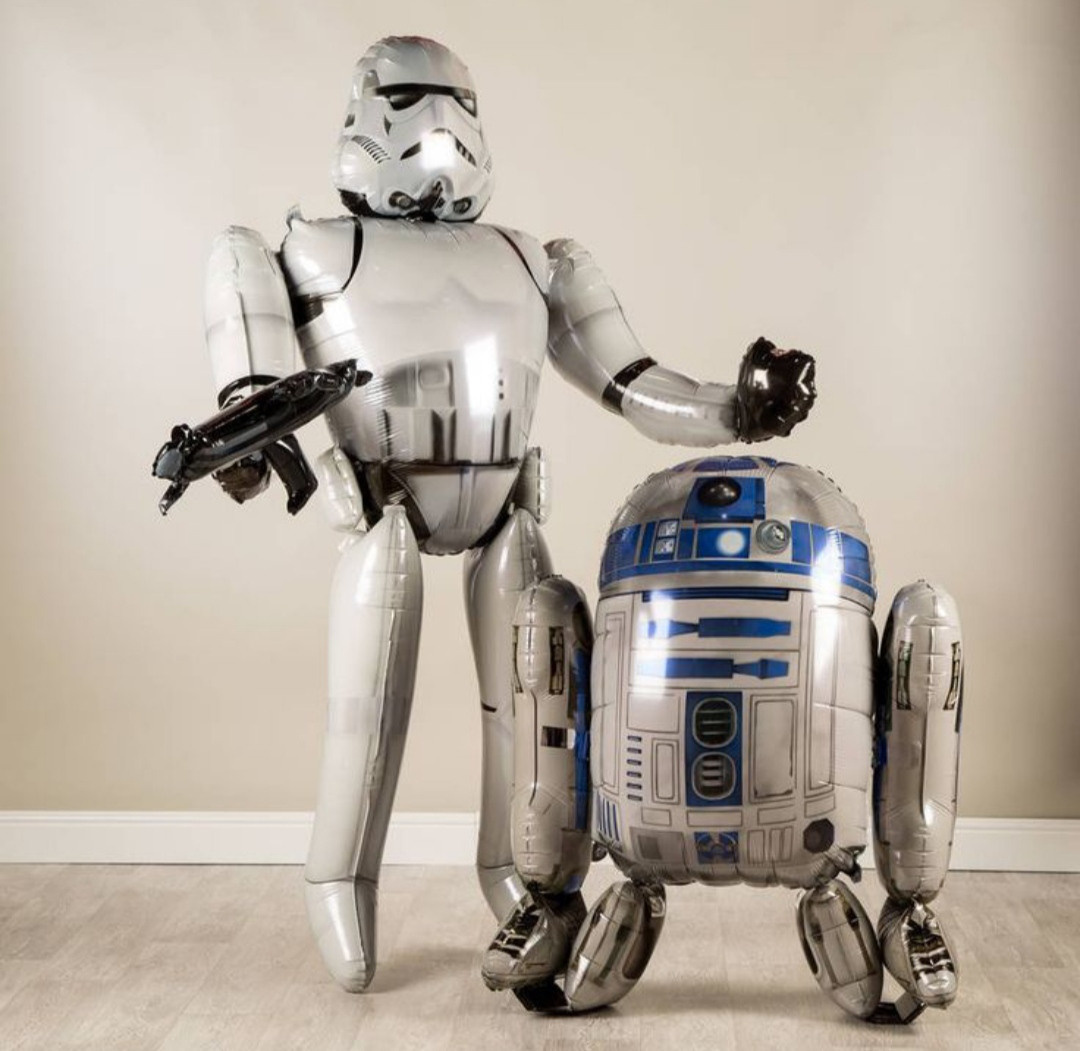 Ходячие фигуры. Аэродизайнер Елена Лин