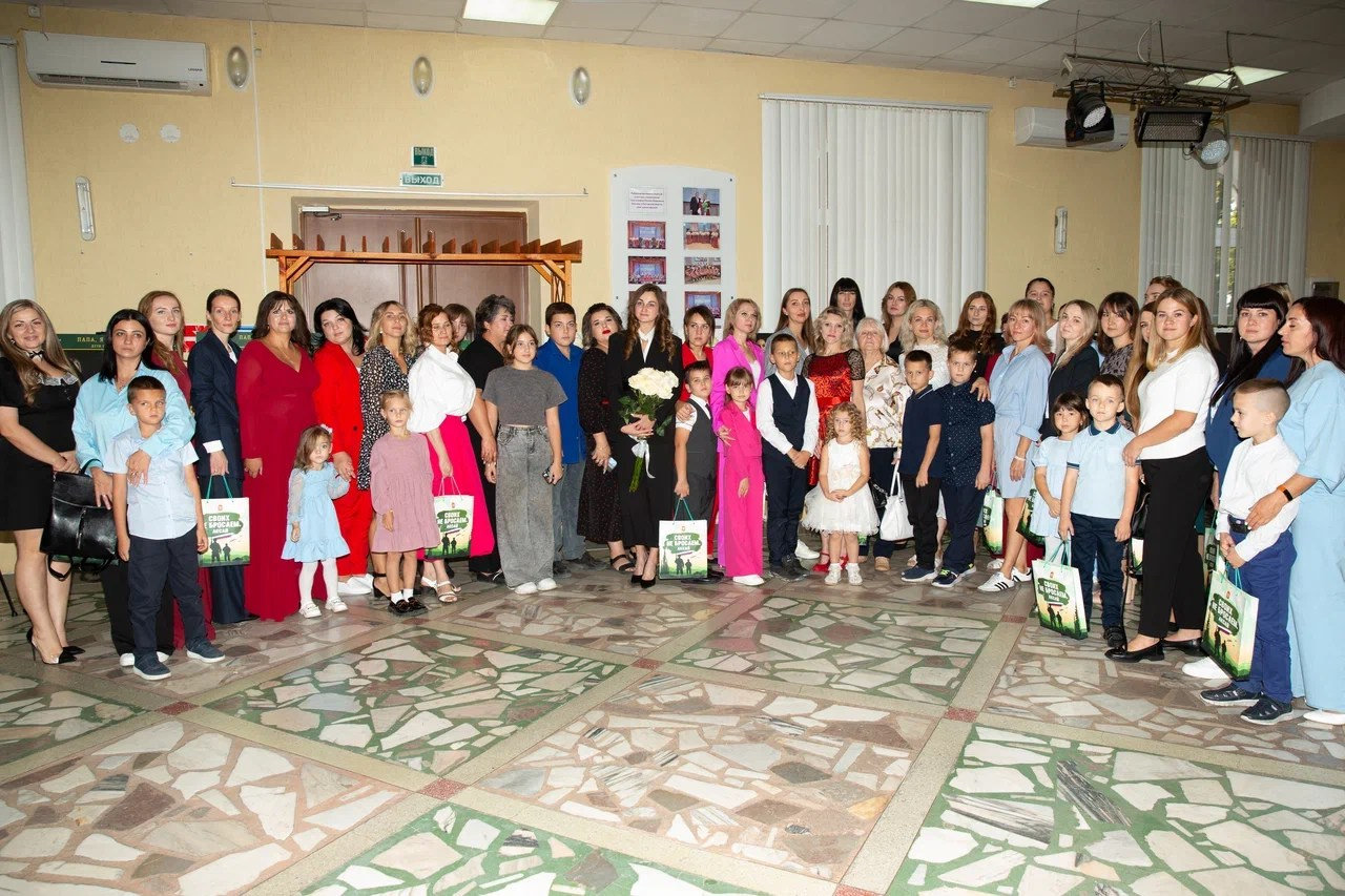 Презентация книги и фотовыставка, Аксай. Фотограф Наталия Шляпина в Ростове-на-Дону