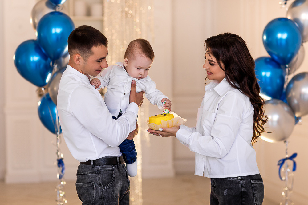 Первый годик. Семейный фотограф в Донецке Елена Горбатенко