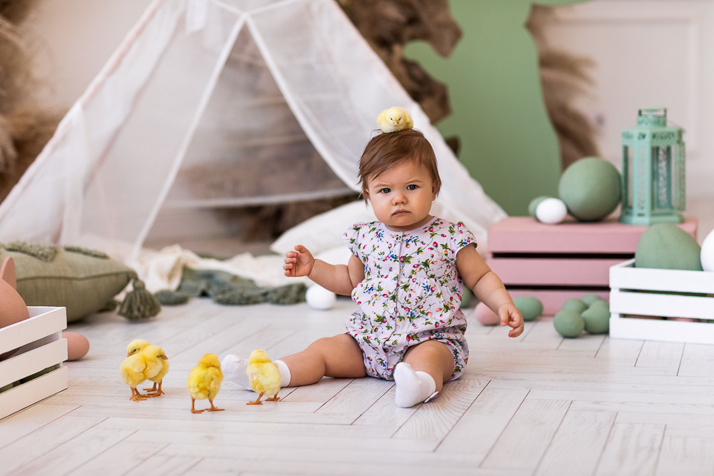 Пасхальные с цыплятами. Семейный фотограф в Донецке Елена Горбатенко