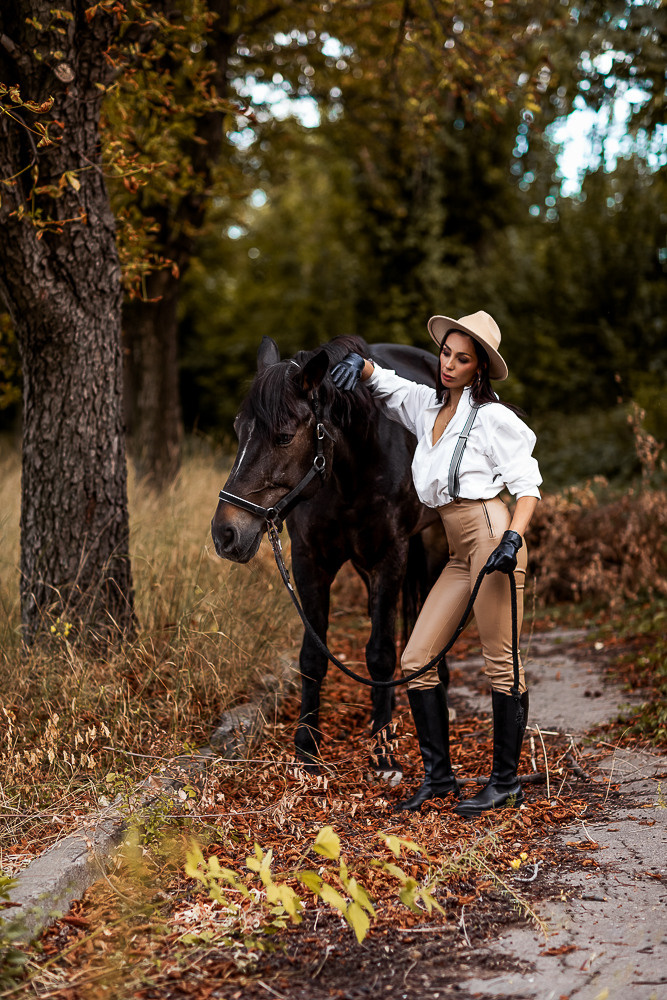 С лошадьми. Семейный фотограф в Донецке Елена Горбатенко
