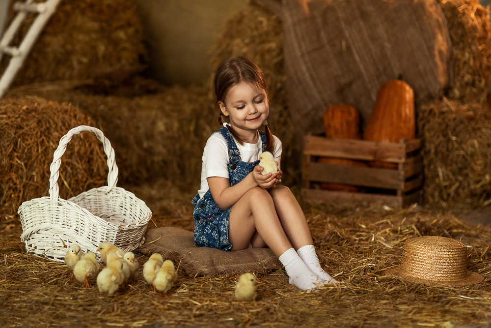 Пасхальные с цыплятами. Семейный фотограф в Донецке Елена Горбатенко