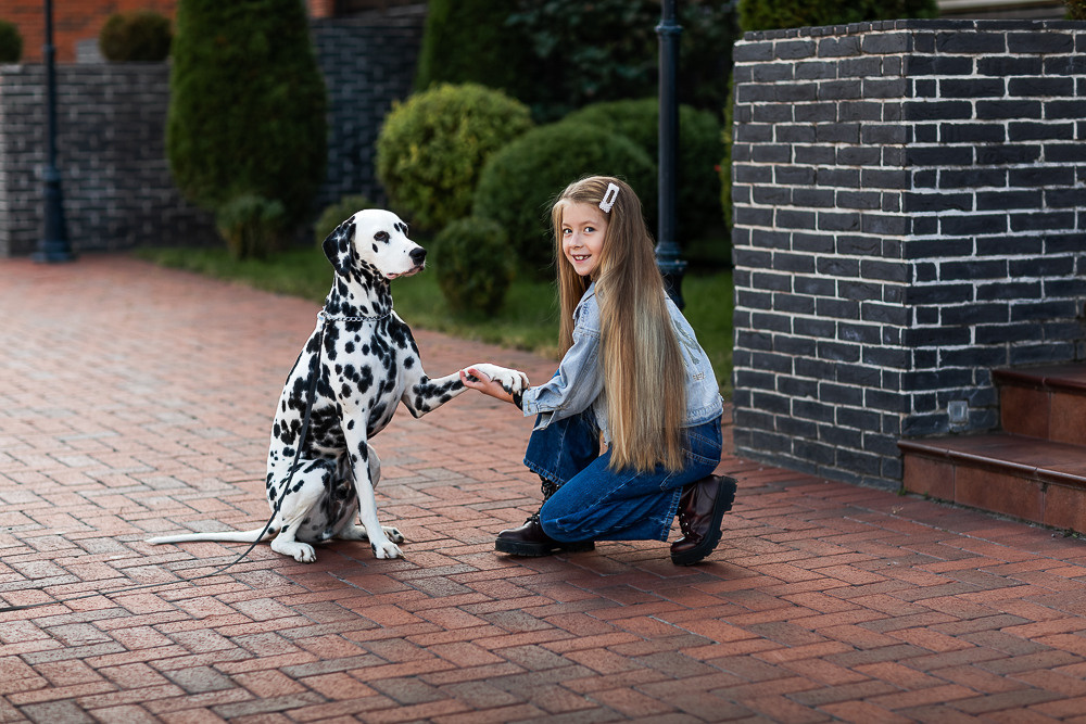 С щенками. Семейный фотограф в Донецке Елена Горбатенко