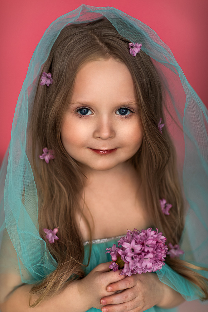 Портреты с живыми цветами. Семейный фотограф в Донецке Елена Горбатенко