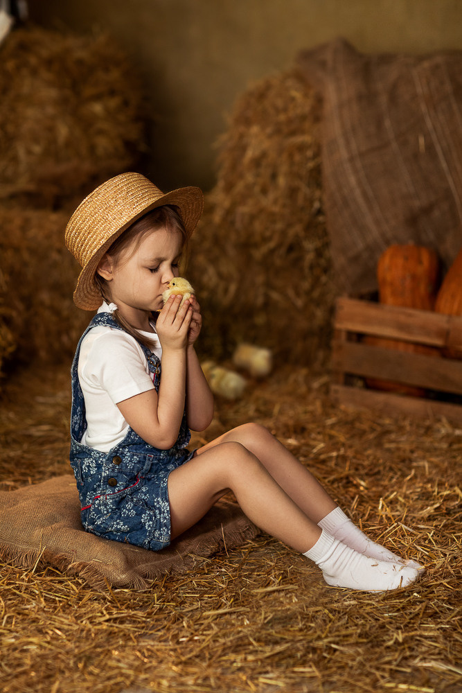 Пасхальные с цыплятами. Семейный фотограф в Донецке Елена Горбатенко