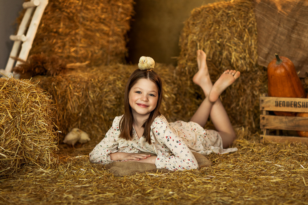 Пасхальные с цыплятами. Семейный фотограф в Донецке Елена Горбатенко