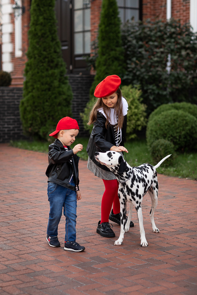 С щенками. Семейный фотограф в Донецке Елена Горбатенко
