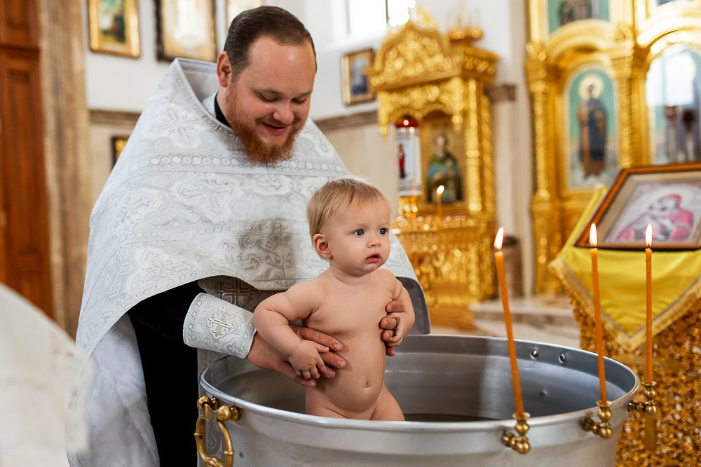 Крещение. Семейный фотограф в Донецке Елена Горбатенко