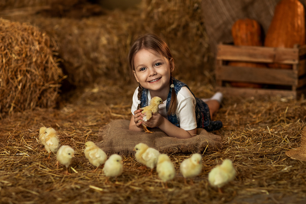 Пасхальные с цыплятами. Семейный фотограф в Донецке Елена Горбатенко