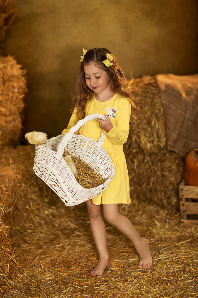 Пасхальные с цыплятами. Семейный фотограф в Донецке Елена Горбатенко