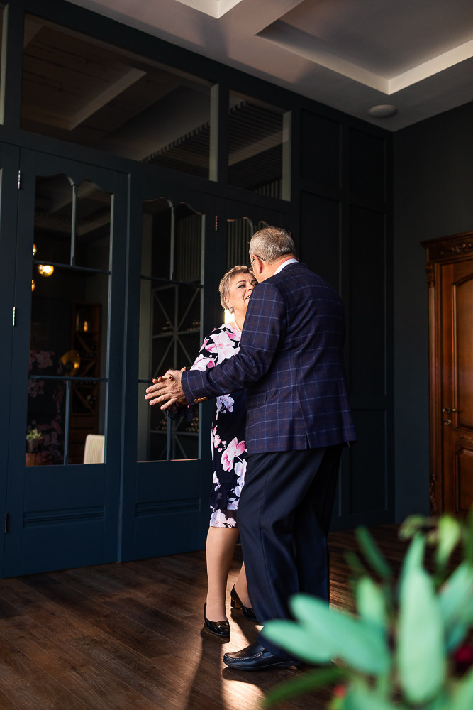 Подарок родителям. Семейный фотограф в Донецке Елена Горбатенко