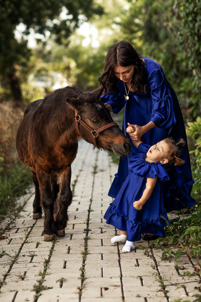 С лошадьми. Семейный фотограф в Донецке Елена Горбатенко