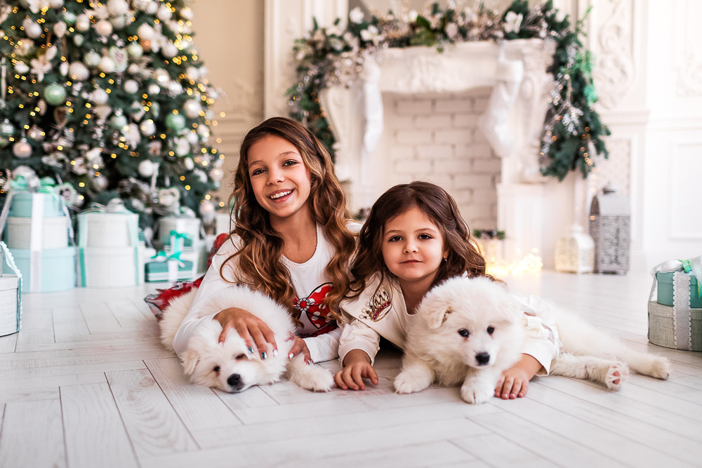 С щенками. Семейный фотограф в Донецке Елена Горбатенко