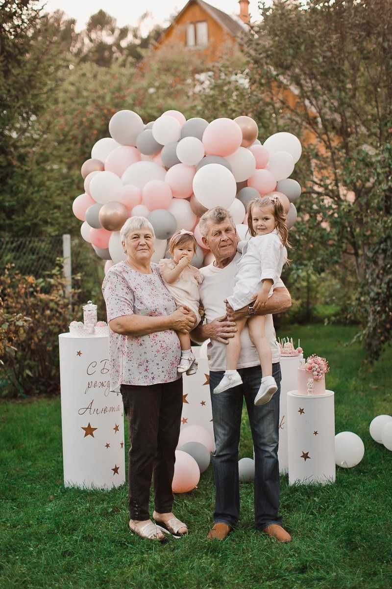 ГОДОВАСИЕ АНЮТЫ. Семейный фотограф новорождённых в Серпухове Юлия Новикова +79637785957