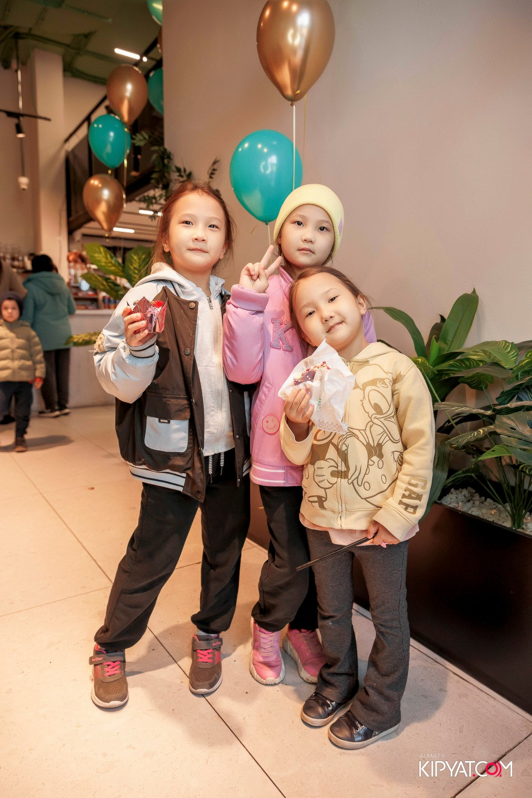 ОТКРЫТИЕ COFFEE SHAKE АСЫЛ ТАС. КИПЯТКОМ АЛМАТЫ!