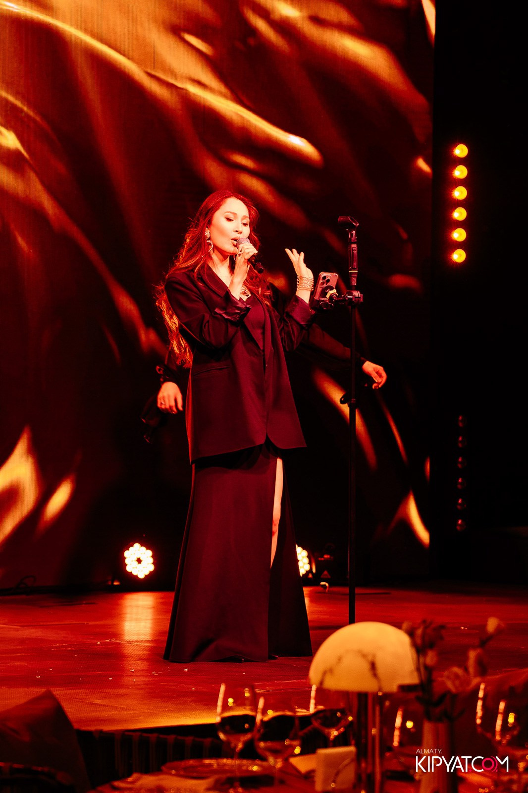 QUEEN. КИПЯТКОМ АЛМАТЫ!