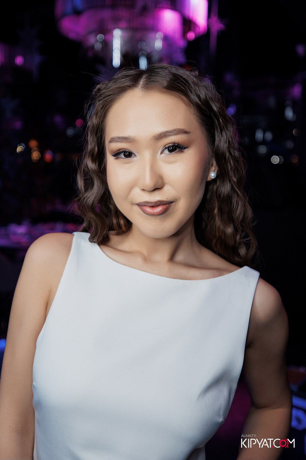 FRIENDS BAR & TERRACE. КИПЯТКОМ АЛМАТЫ!